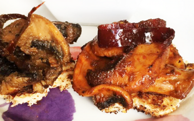 Champiñones al Ajillo